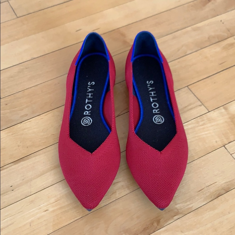 Red Rothy’s Flats